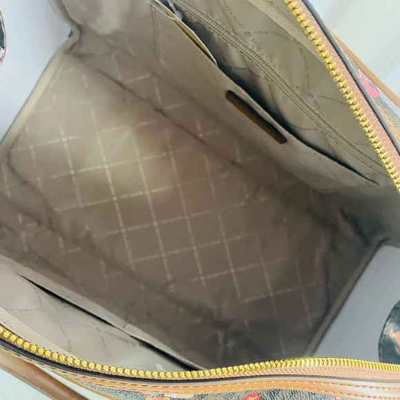 Michael Kors Jet Set Girls Travel Large Weekender Duffel Bag - Picture 8 of 15